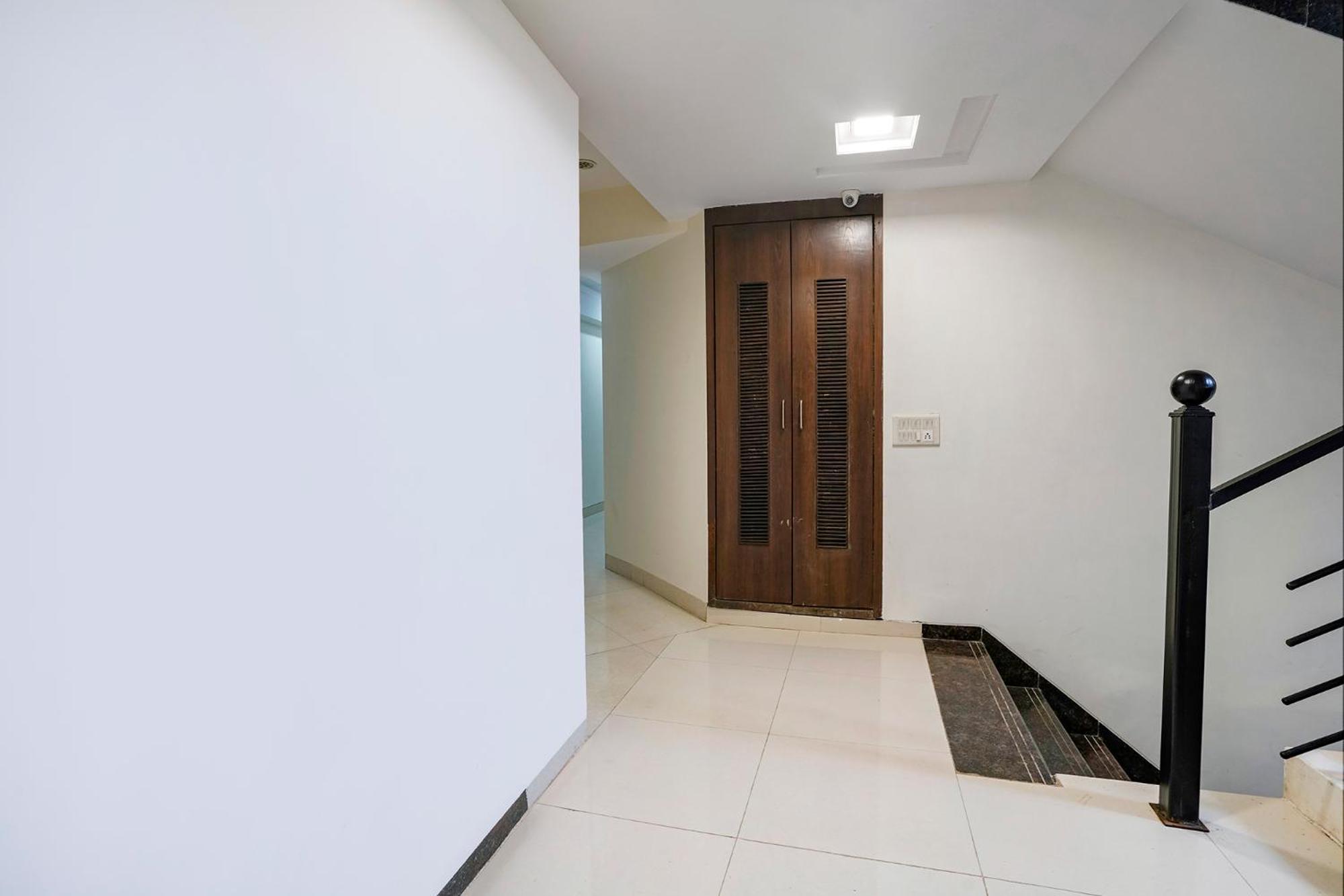 Kamran Residency-near Us Embassy