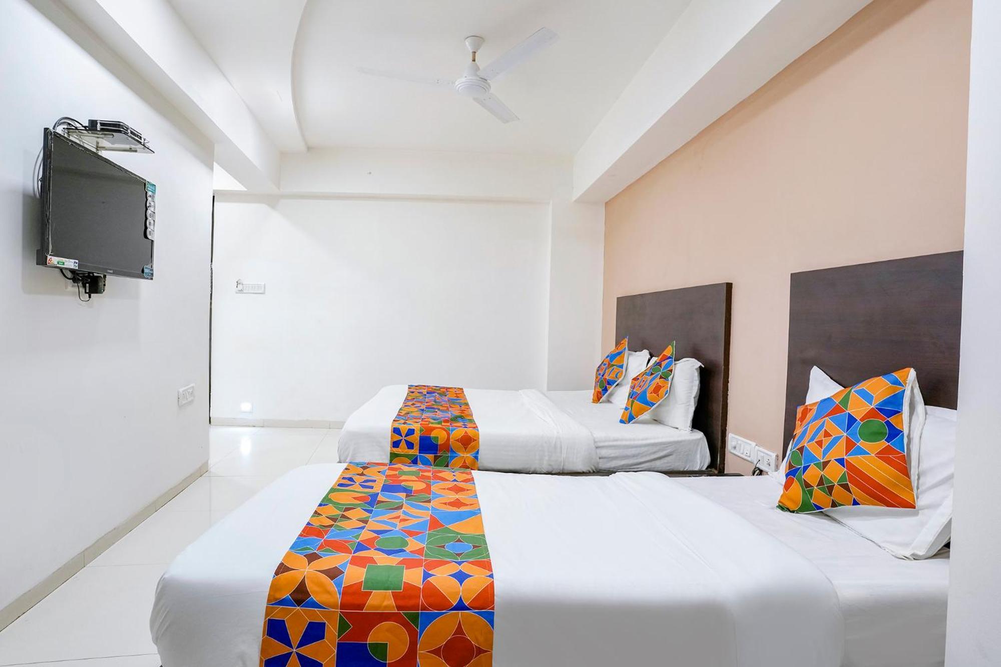 Hotel Kamran Residency-near Us Embassy