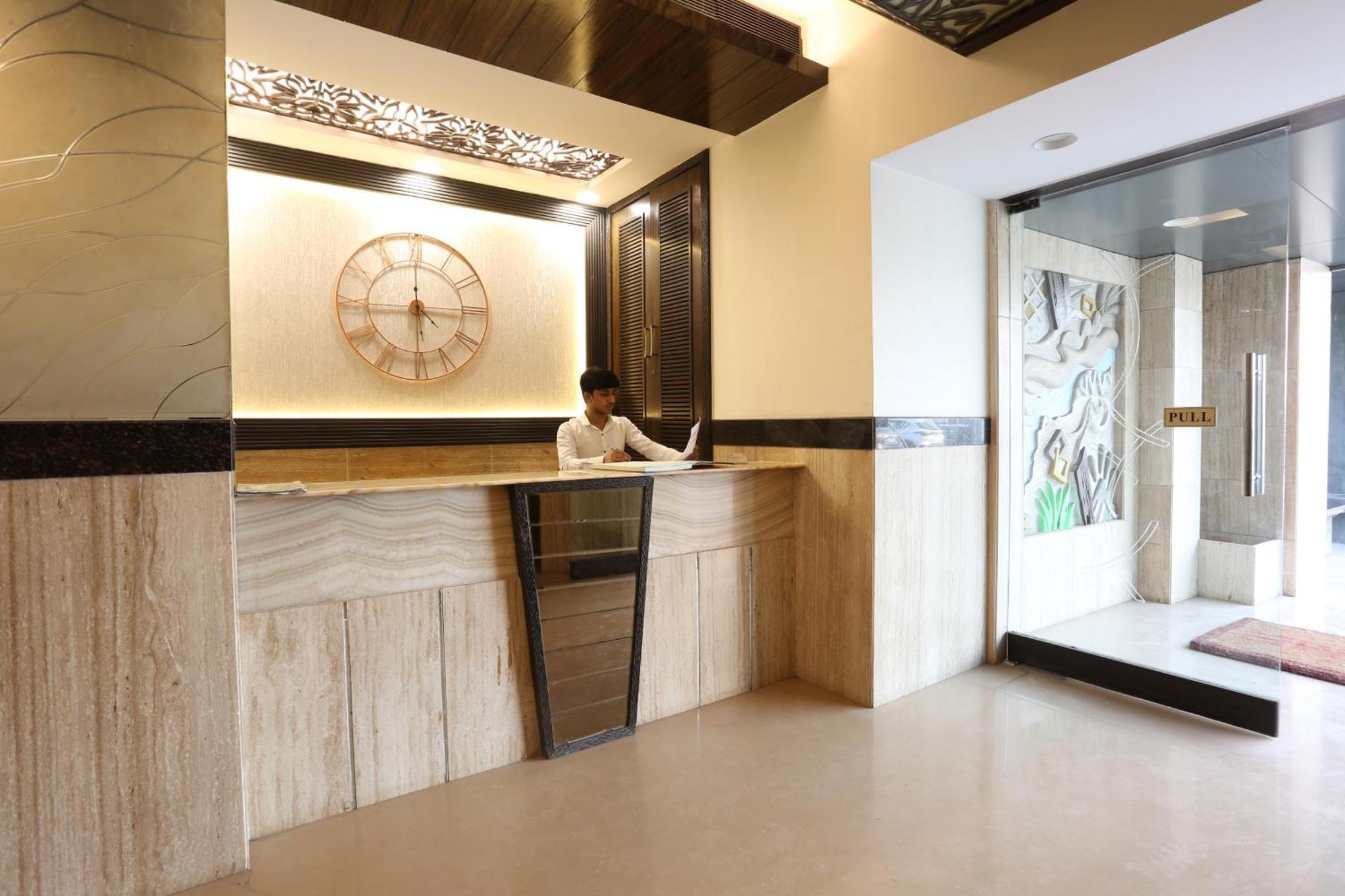 Hotel Kamran Residency-near Us Embassy
