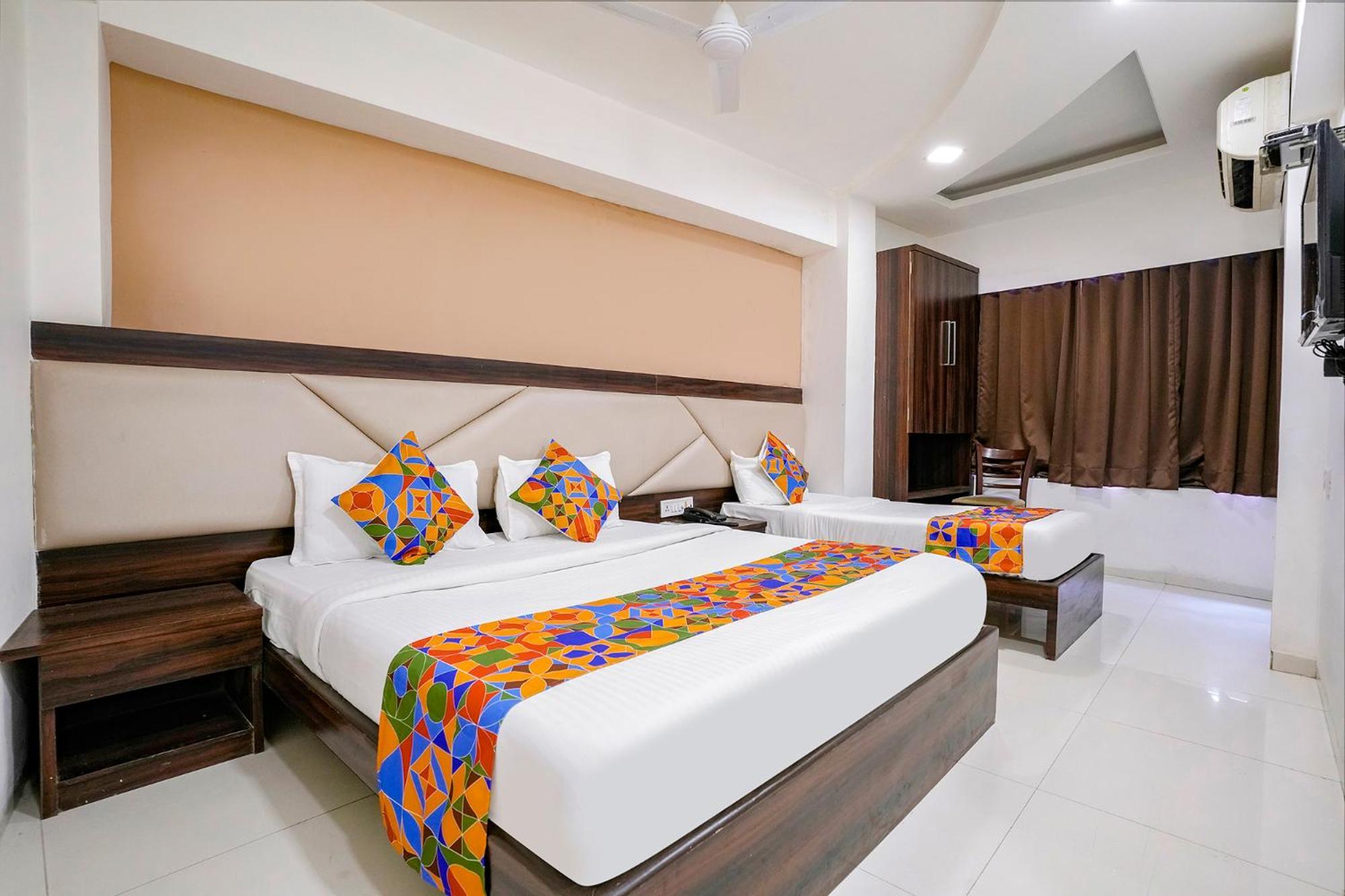 Hotel Kamran Residency-near Us Embassy