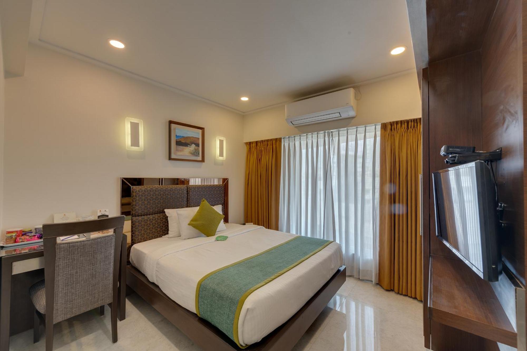 Suba Galaxy Hotel 4*