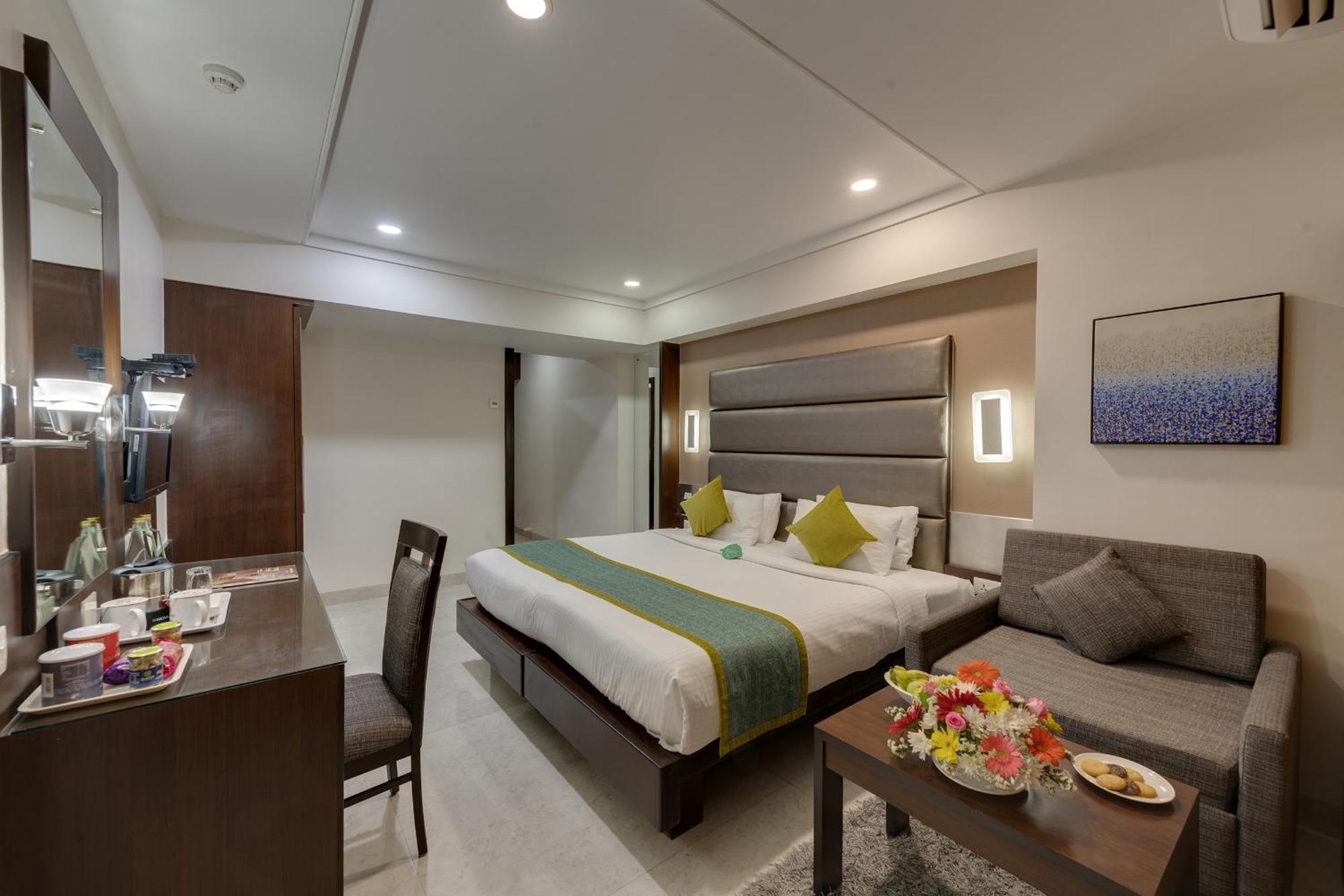 Hotel Suba Galaxy 4*