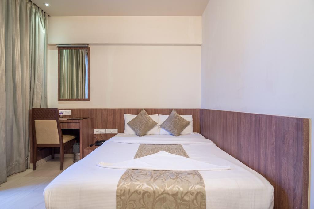 Royal Park Hotel 3*