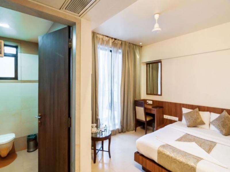 Hotel Royal Park 3*
