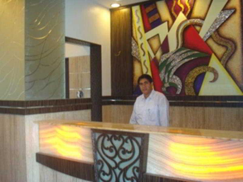 Kamran Residency-near Us Embassy 3*