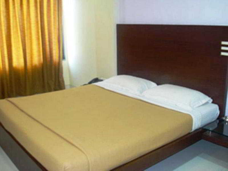 Kamran Residency-near Us Embassy