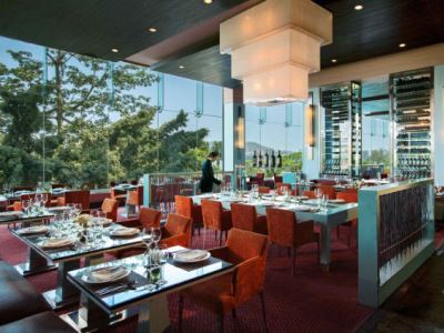 Marriott Executive - Lakeside Chalet,