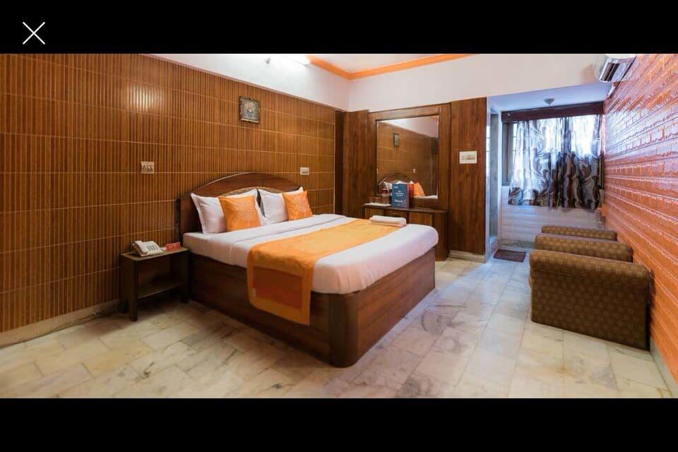 Hotel Maangta 111 @ Andheri East