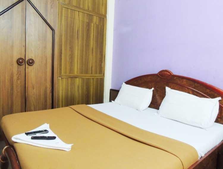 Hotel Maangta 111 @ Andheri East