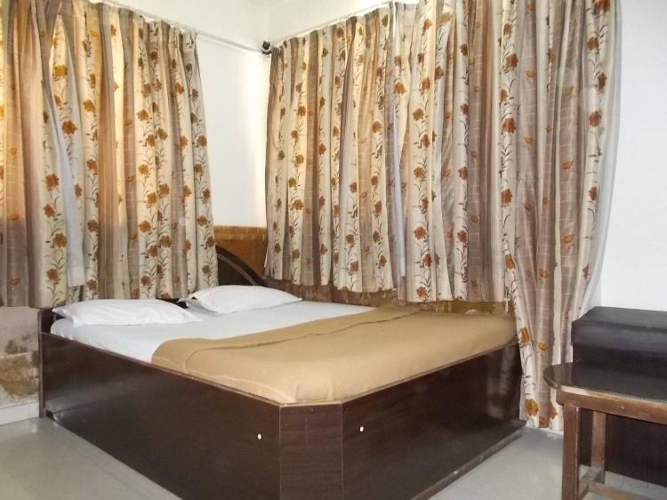 Maangta 111 @ Andheri East Hotel Mumbai