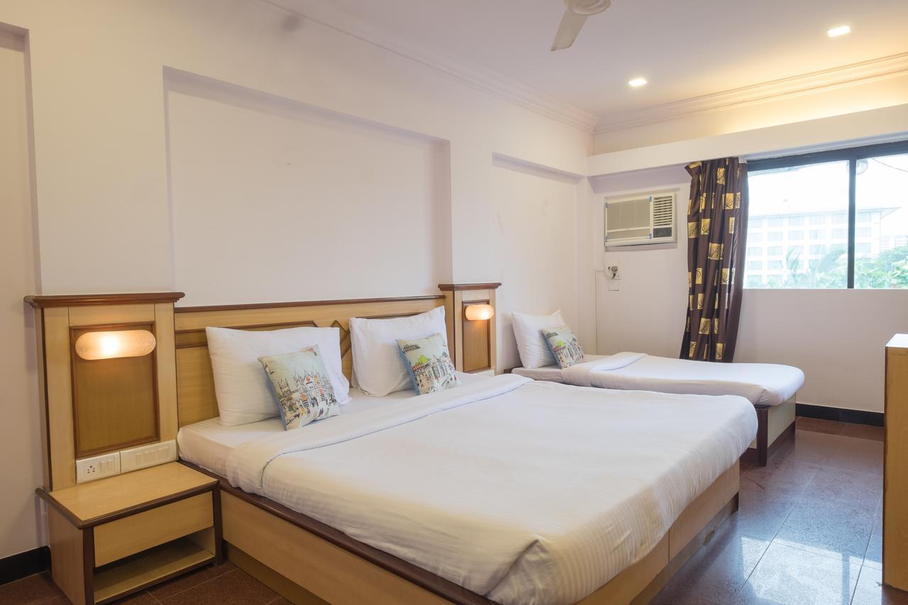 Oyo Flagship 561 Host Hotel Mumbai