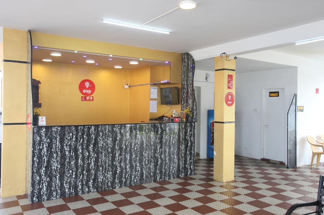 Oyo 935 Palkhee Mumbai
