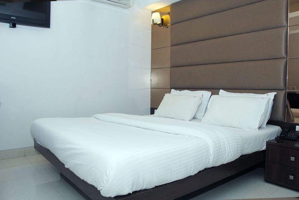 Kamran Residency-near Us Embassy