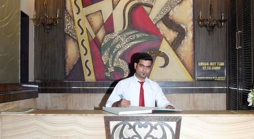 Kamran Residency-near Us Embassy Hotel 3*