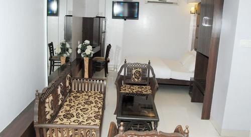 Kamran Residency-near Us Embassy