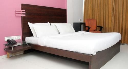 Kamran Residency-near Us Embassy Hotel 3*