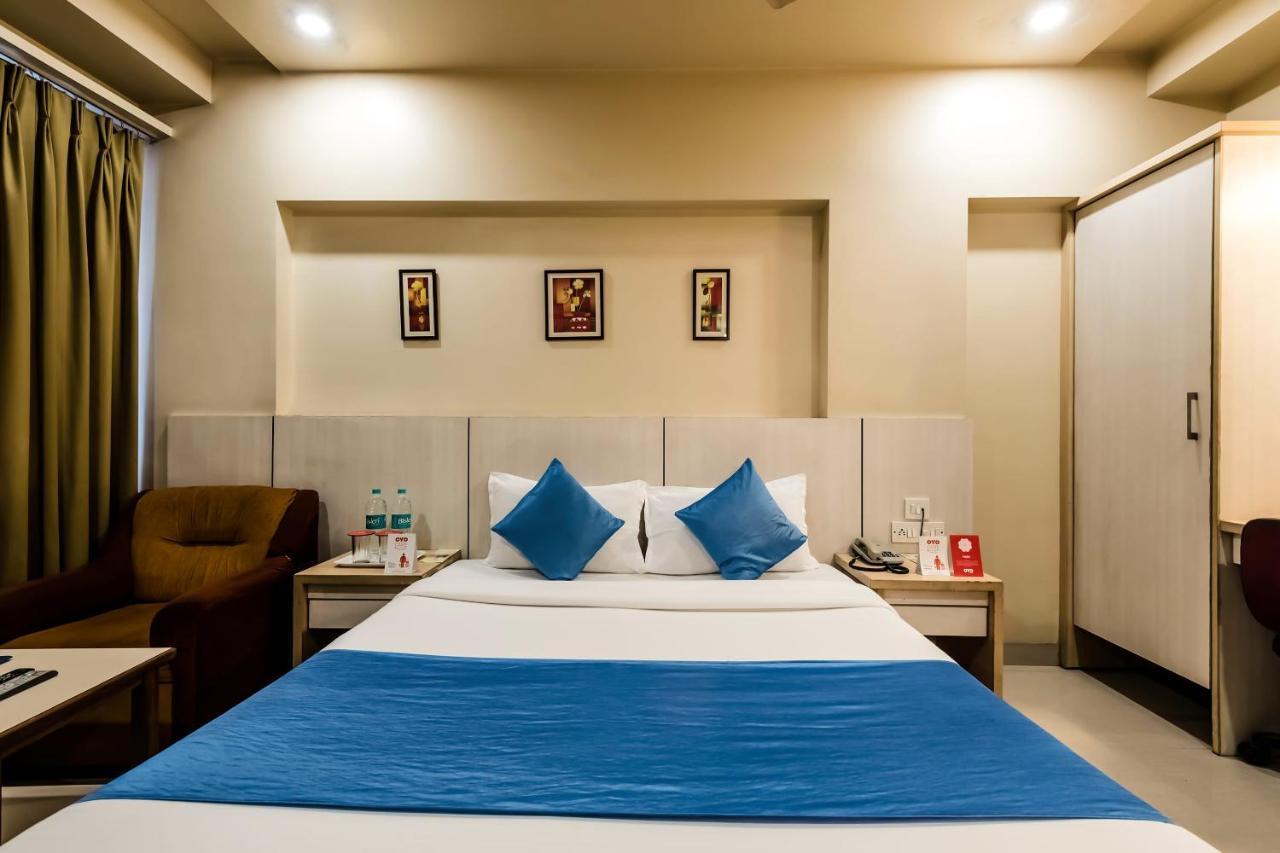 Hotel Oyo Flagship 561 Host 3*