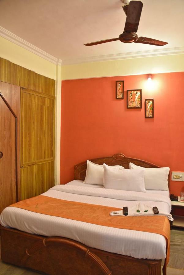 Maangta 111 @ Andheri East 3*