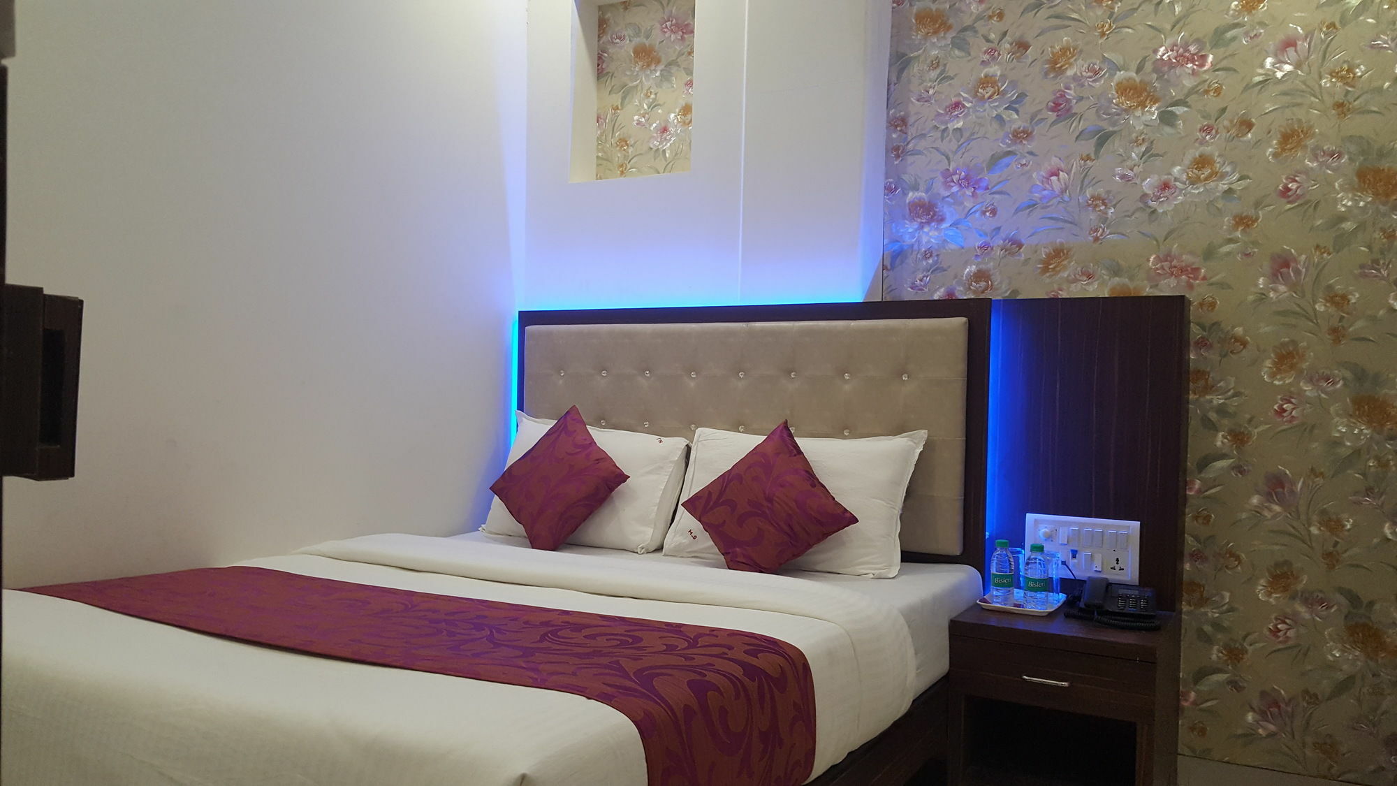 Sanjary Palace 3*