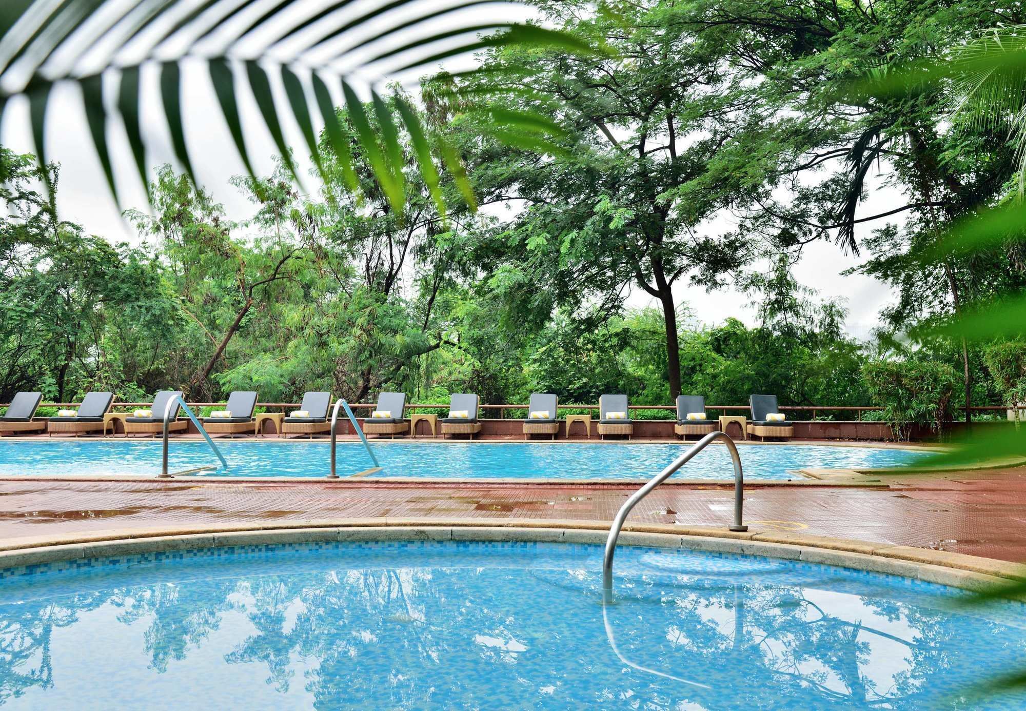 Hotel Marriott Executive - Lakeside Chalet, 5*