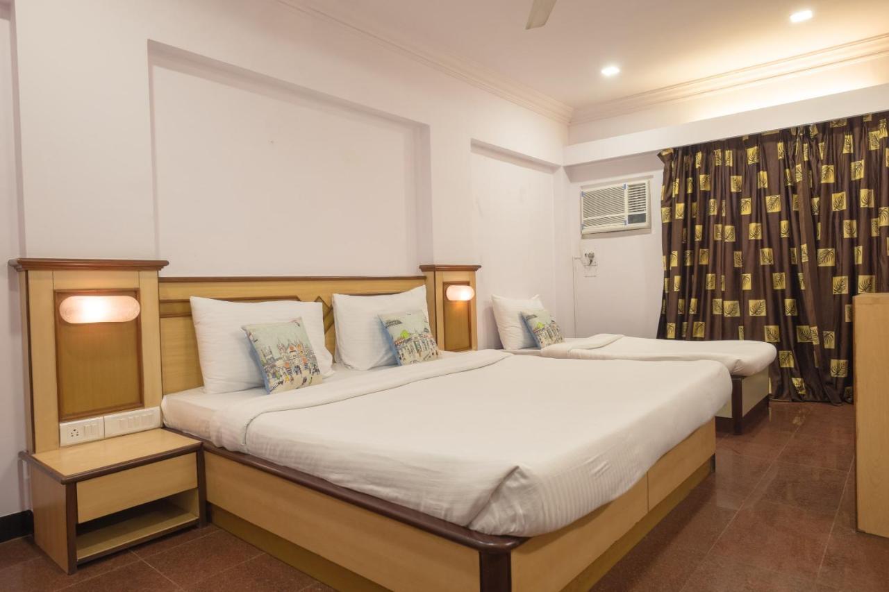 Oyo Flagship 561 Host Hotel Mumbai