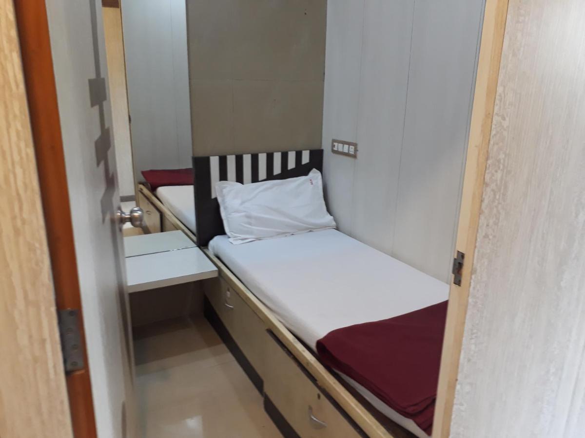 Apollo 3* Mumbai