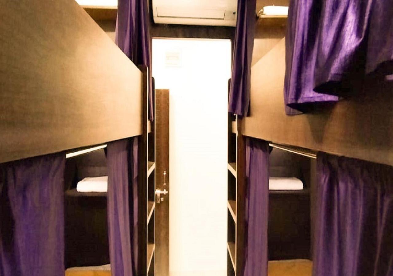 Hostel Kalina Male And Female Mumbai