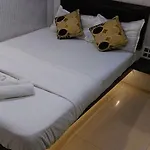 Hotel Paris Residency
