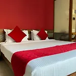 Theory9 Premium Service Apartments Khar
