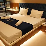 Fabhotel Elegance