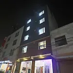 Capital O Hotel Konak Near Chhatrapati Shivaji International Airport