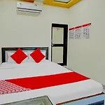 Hotel Sai Leela Residency