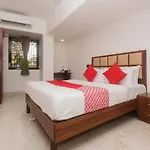 Oyo 46995 Hotel Grand Plaza
