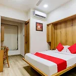 Oyo 81549 Hotel Elegance Nx