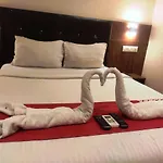 Deluxe Residency