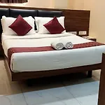 Hotel Apex International Near Mumbai Airport