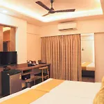 Hotel Surya Prakash