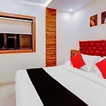 Capital O 79228 Hotel Peninsula Suites