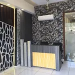 Hotel Palace Residency Near Lokmanya Tilak Terminus