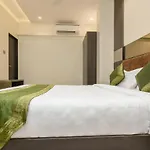 Hotel Oyster Suite Andheri West