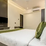 Hotel Oyster Suite Andheri West