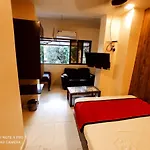 Hotel Janata