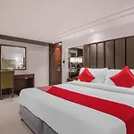 Oyo Flagship 18252 Supreme Hotel Cuffe Parade