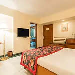 Hotel Parle International