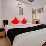 Capital O 77295 Hotel Bansidhar Bhuvan