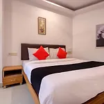 Capital O 77295 Hotel Bansidhar Bhuvan