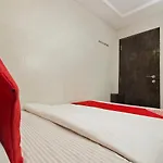 Oyo 6312 Hotel Paris Residency