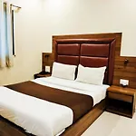 Hotel Avion Palace Near Exhibition Center