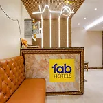 Fabhotel New Prince Palace