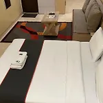 U Life Hotel